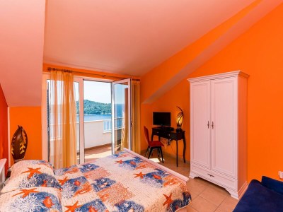 Villa Villa Adrian - Six Bedroom Villa with Swimming pool and Sea View - Features photo 43