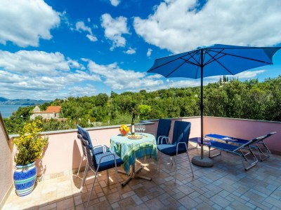 Apartment Apartment Bay Of Dreams - Two-Bedroom Apartment with Terrace and Sea View - Outdoor photo 17