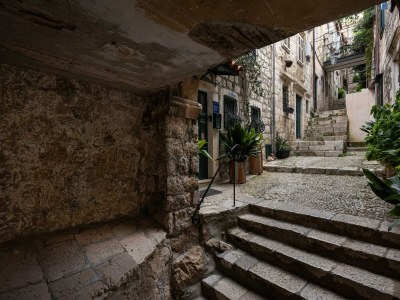 Apartment Apartment Taura -  Studio Apartment with Balcony and Old City View - Outdoor photo 5