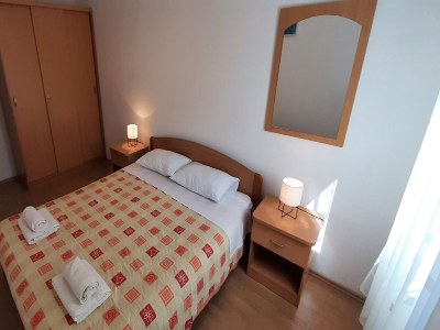 Apartment Apartment Classic Korčula - Two Bedroom Apartment with Terrace and Sea View - Features photo 10