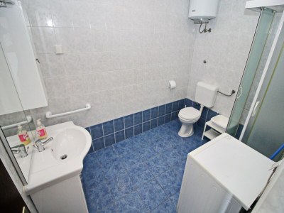 Apartment Apartment Classic Korčula - Two Bedroom Apartment with Terrace and Sea View - Features photo 13