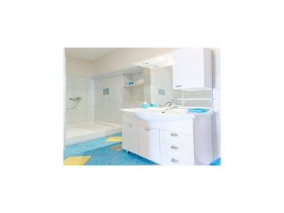 Apartment Apartment Magdalena - Three Bedroom Apartment - Features photo 6