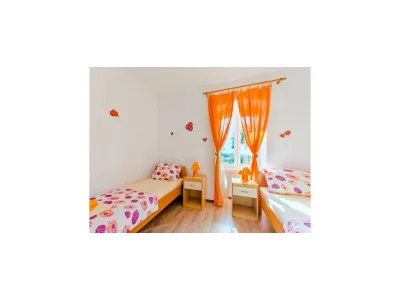 Apartment Apartment Magdalena - Three Bedroom Apartment - Features photo 21