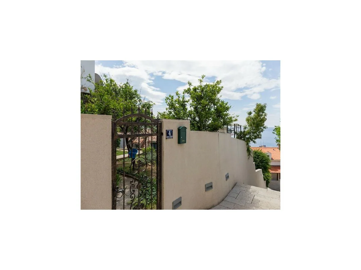 Apartment Apartment Purple Rain – Studio-Apartment mit Terrasse und Meerblick - Outdoor photo 2