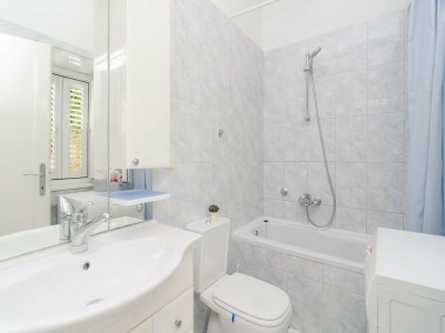 Apartment Apartments Davor - Two Bedroom Apartment with Sea View and Terrace - Features photo 13