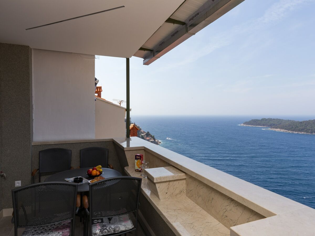 Apartment Apartment H&D - Two Bedroom Apartment with Balcony and Sea View - Outdoor photo 3