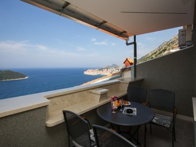 Apartment Apartment H&D - Two Bedroom Apartment with Balcony and Sea View in Dubrovnik - Apartment
