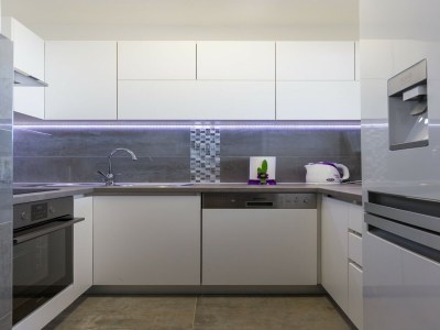 Apartment Apartment H&D - Two Bedroom Apartment with Balcony and Sea View - Features photo 17