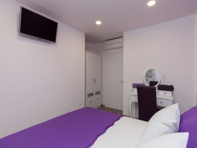 Apartment Apartment H&D - Two Bedroom Apartment with Balcony and Sea View - Features photo 23