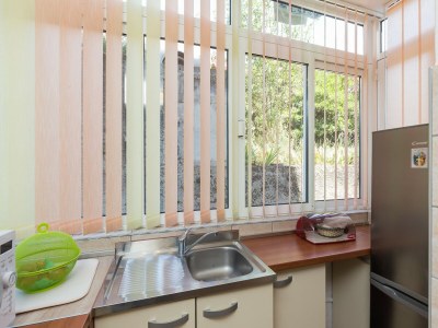 Apartment Apartment Lolo - Two Bedroom Apartment with Loggia and Street View - Features photo 6