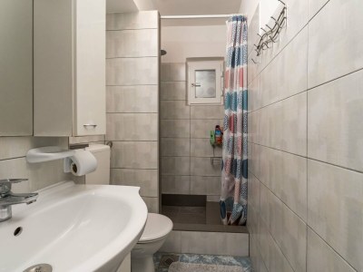 Apartment Apartment Lolo - Two Bedroom Apartment with Loggia and Street View - Features photo 36