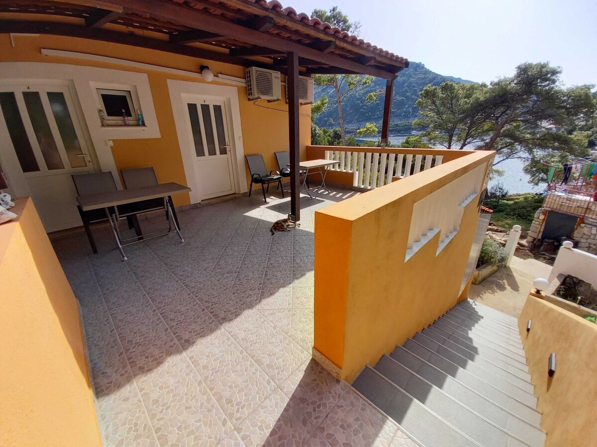 Apartment Apartments Vinko Mljet- One-Bedroom Apartment with Terrace (A5) - Outdoor photo 5