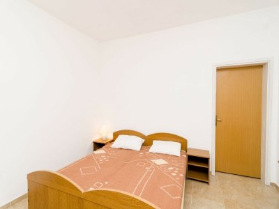 Apartment Apartment mit Balkon und Meerblick - Features photo 9