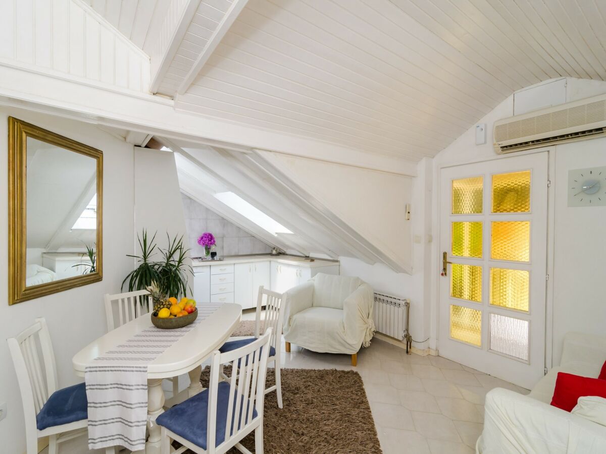 Apartment Apartment Emma - Two Bedroom Apartment with Balcony and Sea View