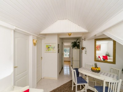 Apartment Apartment Emma - Two Bedroom Apartment with Balcony and Sea View - Features photo 16