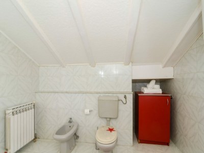 Apartment Apartment Emma - Two Bedroom Apartment with Balcony and Sea View - Features photo 18