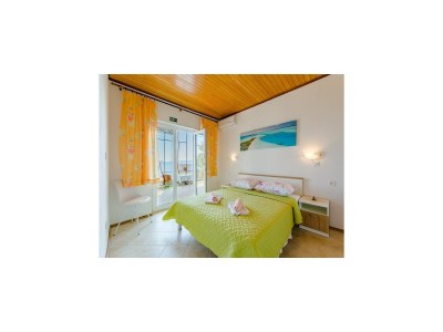 Apartment Rooms Sani - Double Room with Terrace and Sea View (S3) - Features photo 12
