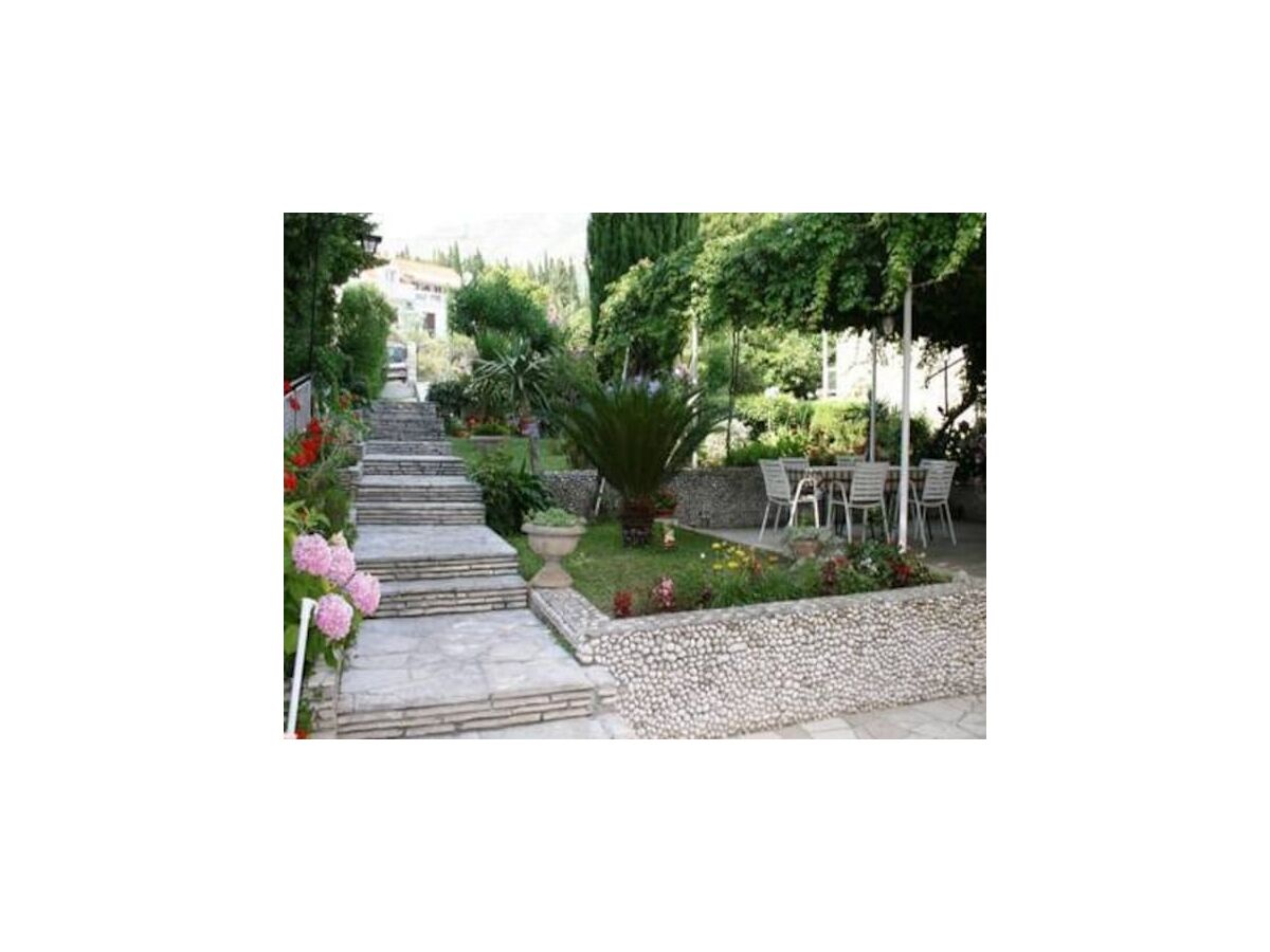 Apartment 2-Zimmer-Wohnung mit Garten - Outdoor photo 5