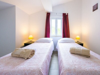 Villa Villa Dundo Pero - Four Bedroom Villa with Swimming Pool and Sea View - Features photo 9