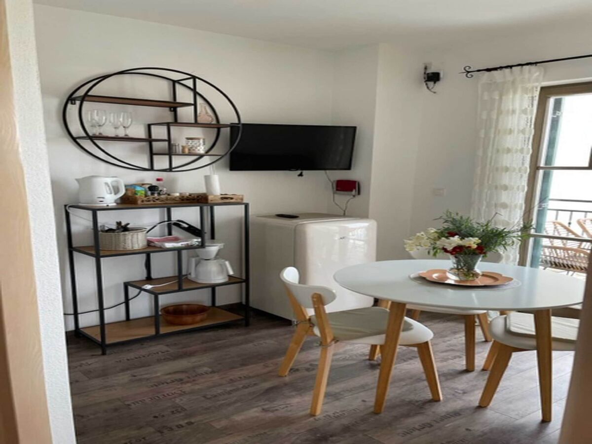 Apartment Apartments Villa Kameja - One Bedroom Apartment with Balcony and Sea View (Plavi)