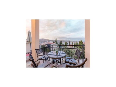 Apartment Apartments Villa Kameja - Two Bedroom Apartment with Terrace and Sea View (Crni) - Outdoor photo 13