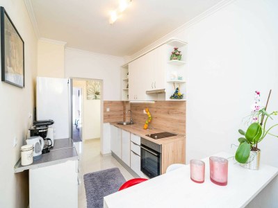 Apartment Apartments Blažević - Comfort Two Bedroom Apt with Hot Tub and Sea View - Features photo 5