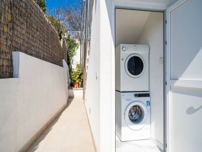 Apartment Apartments Blažević - Comfort Two Bedroom Apt with Hot Tub and Sea View - Outdoor photo 29