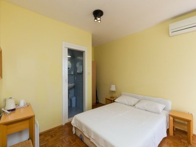 Apartment Beautiful Nest Rooms - Double Room with Balcony and Sea View (Br. 1) - Features photo 6