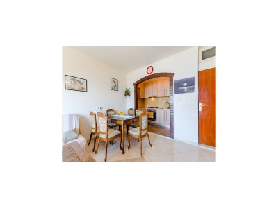 Apartment Villa Kosa - Two Bedroom Apartment with Terrace and Sea View (A1 Prizemlje) - Features photo 12