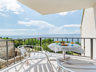 Apartment Villa Kosa - Two Bedroom Apartment with Balcony and Sea View (Roko) in Makarska Riviera - Apartment