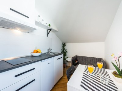 Apartment Apartment Marilyn - Two Bedroom Apartment with Terrace and Partial Sea View - Features photo 4