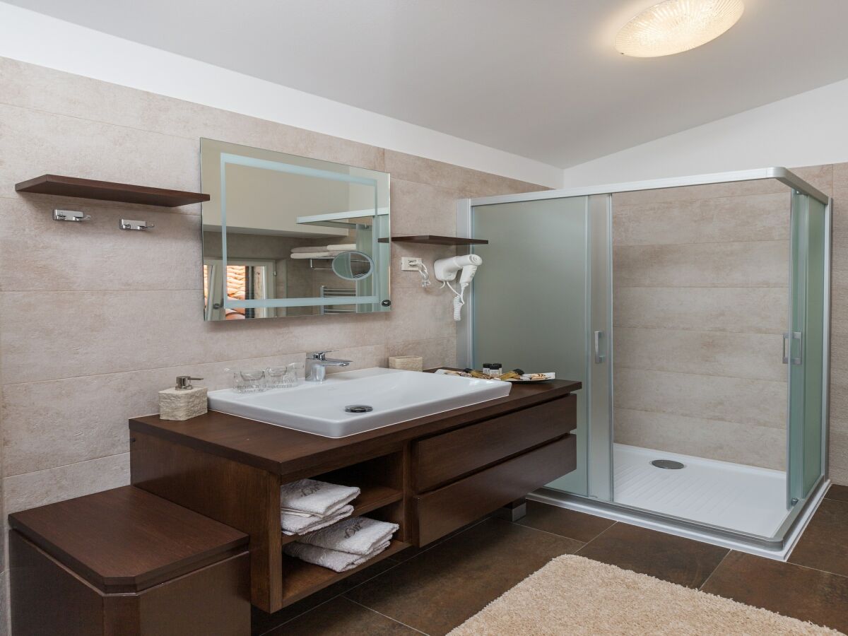 Apartment Apartment Maru Prestige - Comfort Duplex Two Bedroom Apartment - Features photo 3