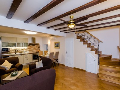 Apartment Apartment Maru Prestige - Comfort Duplex Two Bedroom Apartment - Features photo 10