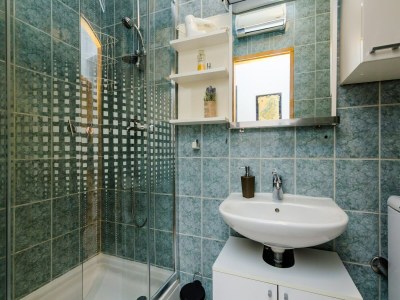 Apartment Apartment Antej - One Bedroom Apartment with Terrace and City View - Features photo 18