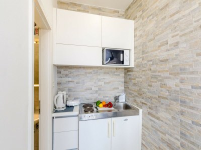 Apartment Miracle Apartments - Comfort Studio Apartment with Terrace and City View - Features photo 20