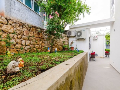 Apartment Miracle Apartments - Studio Apartment with Terrace and City View - Outdoor photo 2