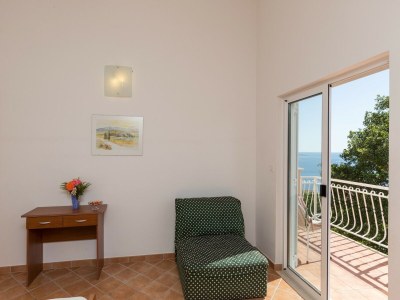 Apartment Villa Dubravka - Superior Studio Apartment with Balcony and Sea View (Apartman 3) - Features photo 15