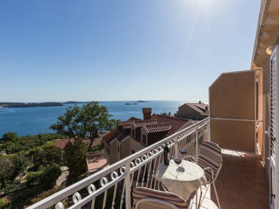 Apartment Villa Dubravka - Premium One Bedroom Apartment with Balcony and Sea View (Apartman 5) - Outdoor photo 3