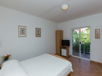 Apartment Villa Dubravka - Superior One Bedroom Apartment with Balcony and Sea View (Apartman 6) - Features photo 19