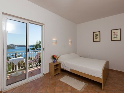 Apartment Villa Dubravka - Superior One Bedroom Apartment with Balcony and Sea View (Apartman 6) - Features photo 23