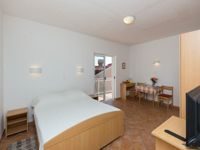 Apartment Villa Dubravka - Superior One Bedroom Apartment with Balcony and Sea View (Apartman 6) - Features photo 29
