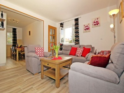 Apartment Apartment Milenka - Four Bedroom Apartment with Terrace - Features photo 13