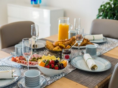 Apartment Apartments Lazarin - Two Bedroom Apartment with Balcony and Sea View (1 Veliki) - Features photo 12