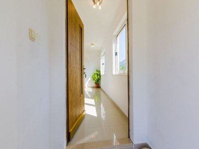 Apartment Apartment &  Rooms Maždin - One Bedroom Apartment with Balcony and Sea View - Outdoor photo 2