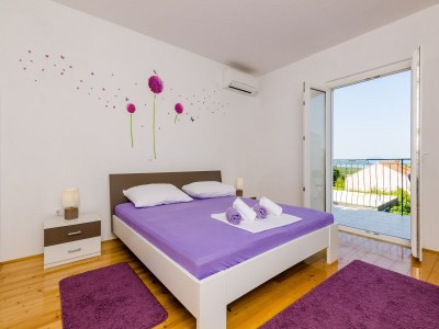 Apartment Apartment &  Rooms Maždin - One Bedroom Apartment with Balcony and Sea View - Features photo 20