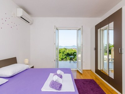 Apartment Apartment &  Rooms Maždin - One Bedroom Apartment with Balcony and Sea View - Features photo 21