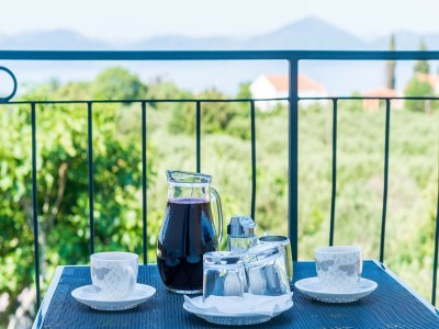 Apartment Apartment & Rooms Maždin - Triple Room with Balcony and Sea View ( Soba More ) - Outdoor photo 5