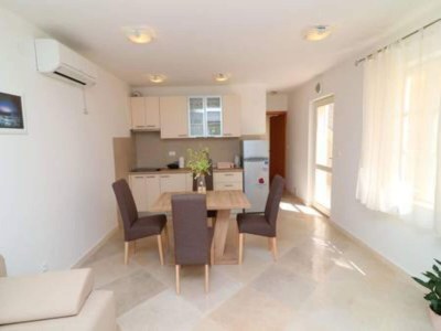 Apartment Apartments Seafront Silence - One Bedroom Apartment with Terrace and Sea View - Features photo 15