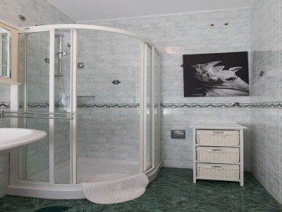 Apartment Apartment Vukic - Studio Apartment with Terrace and Garden View - Features photo 10