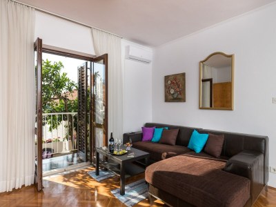 Apartment Apartment Vukic - Studio Apartment with Terrace and Garden View - Features photo 14